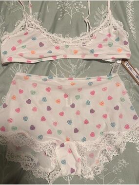 SKIMS Marble Candy Heart Set